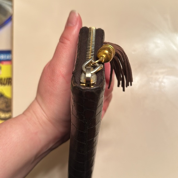 Miu Miu croc embossed wallet - Picture 5 of 10